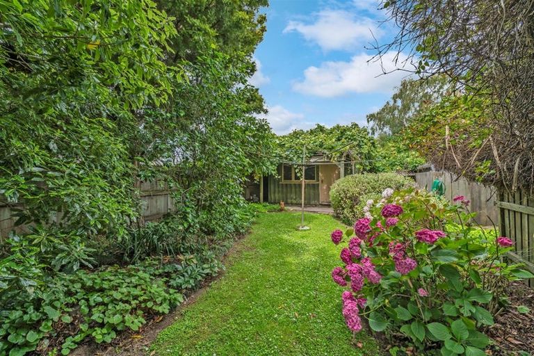 Photo of property in 8 Philpotts Road, Mairehau, Christchurch, 8052