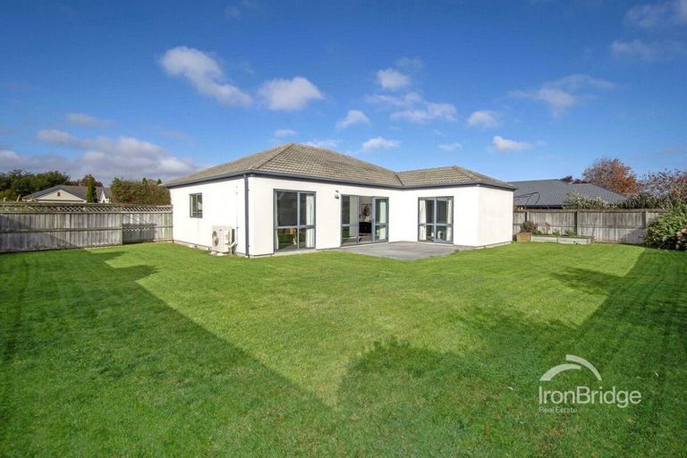 Photo of property in 64 Milns Road, Halswell, Christchurch, 8025