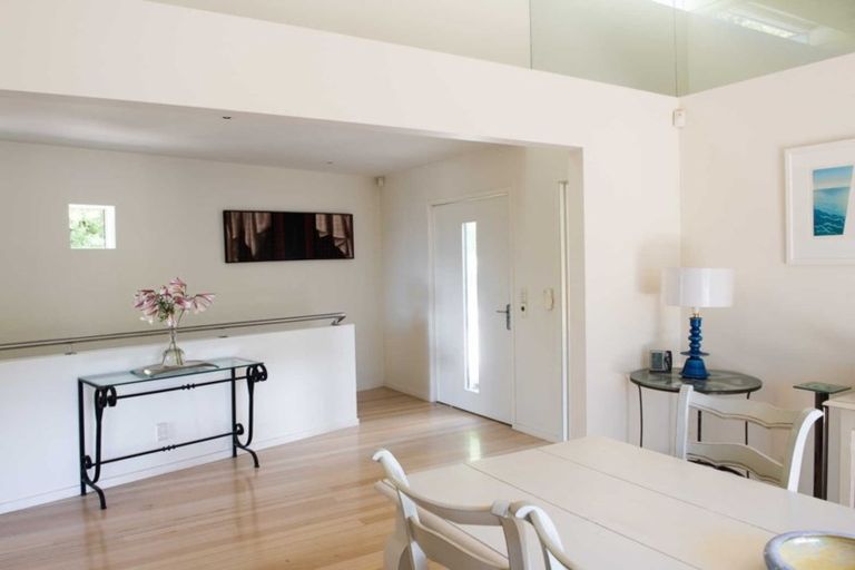 Photo of property in 1a Sherwood Lane, Cashmere, Christchurch, 8022