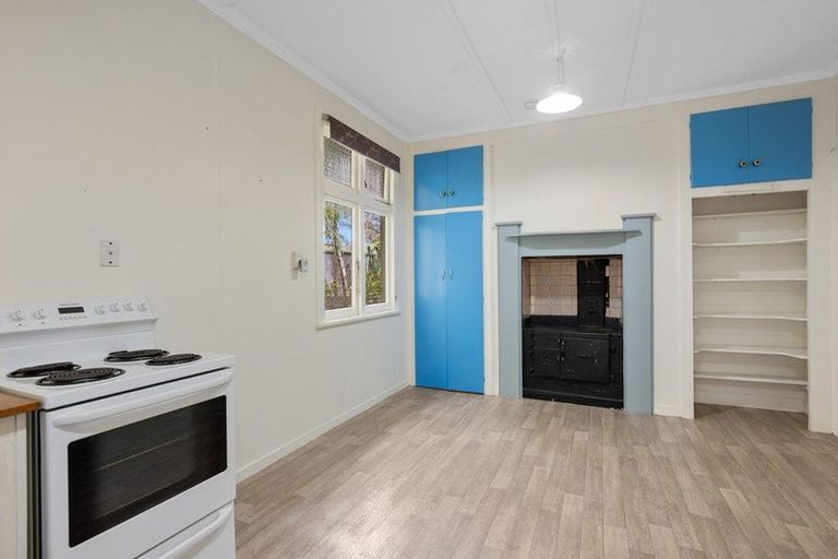 Photo of property in 90 Wellington Street, Picton, 7220