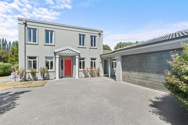 Photo of property in 12 Mica Place, Northwood, Christchurch, 8051