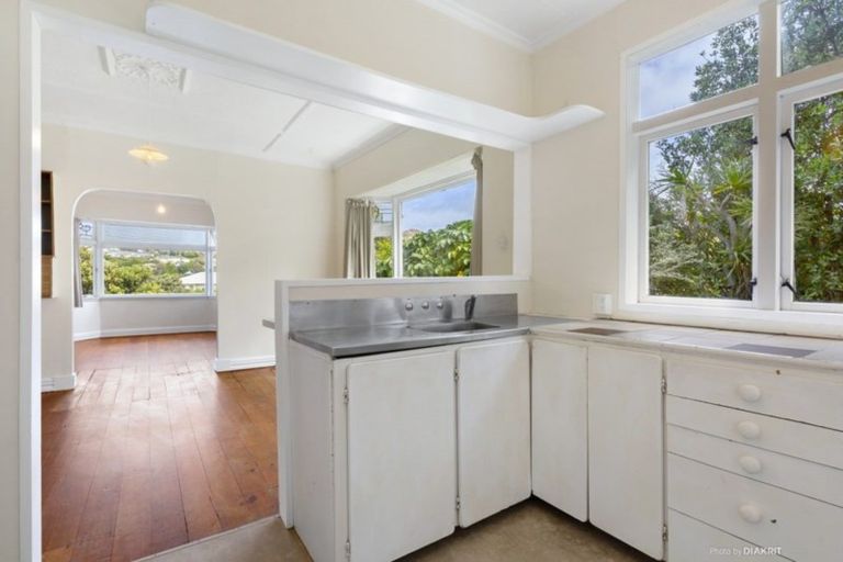 Photo of property in 17 Brighton Street, Island Bay, Wellington, 6023