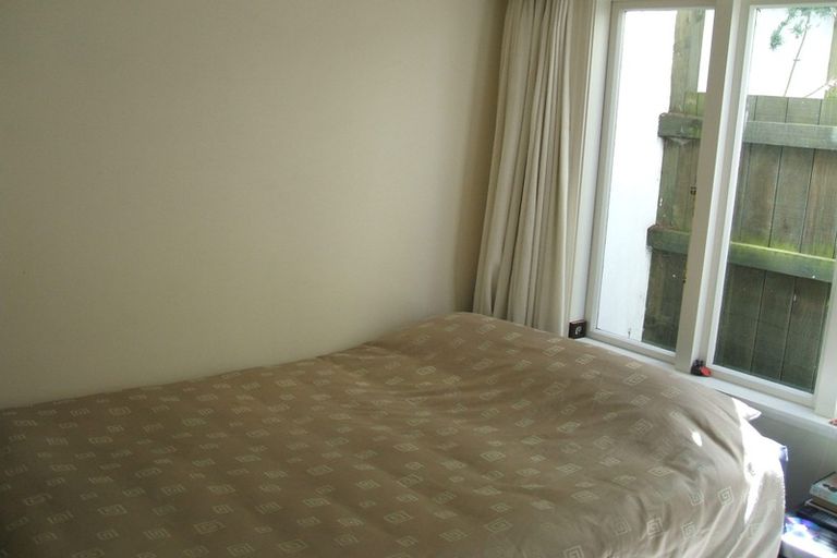 Photo of property in 12c Hobson Street, Thorndon, Wellington, 6011