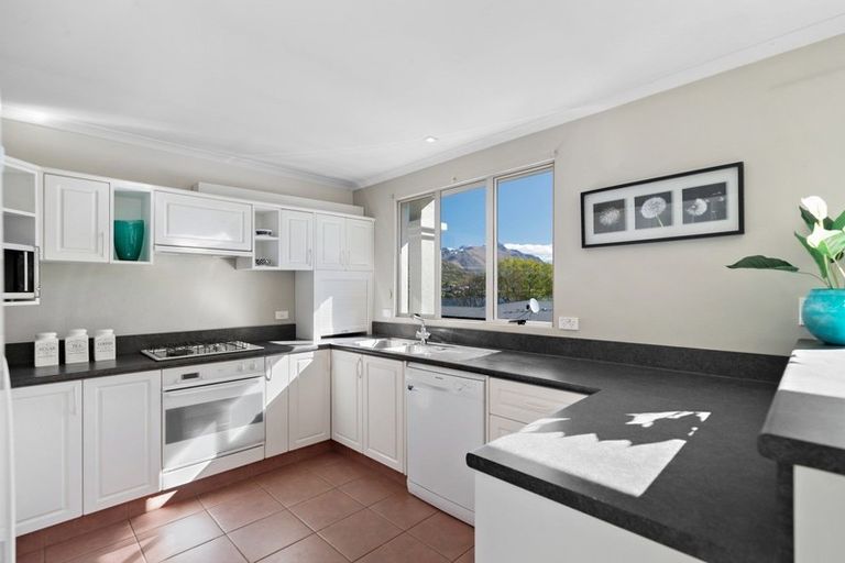 Photo of property in 11 Yewlett Crescent, Frankton, Queenstown, 9300