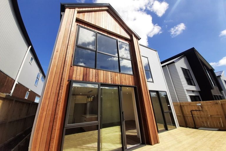 Photo of property in 79 Matakohe Road, Westgate, Auckland, 0814