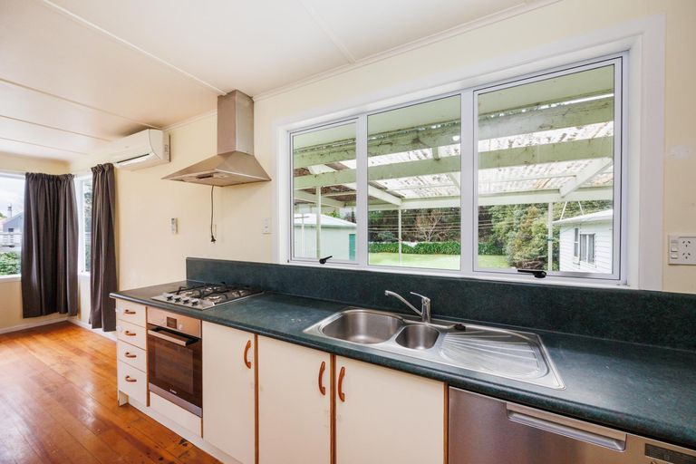 Photo of property in 39 Hewitts Road, Linton, Palmerston North, 4472