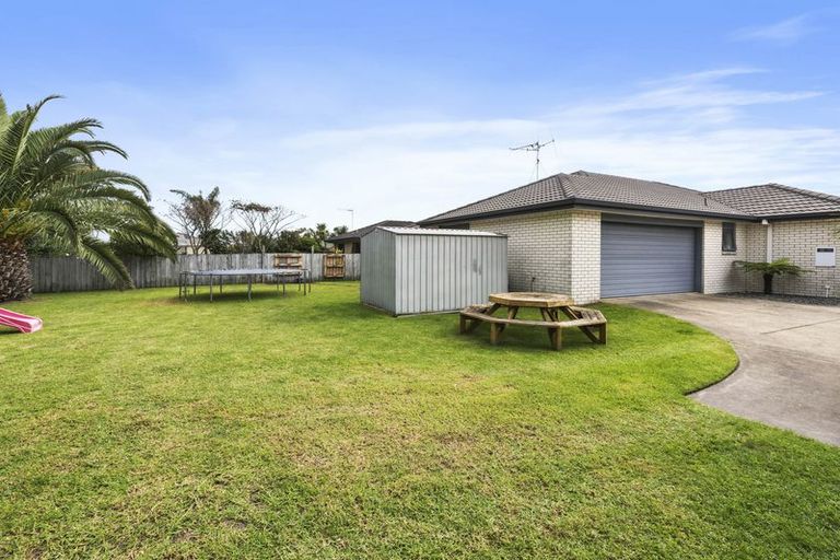 Photo of property in 32 Parewaitai Court, Papamoa Beach, Papamoa, 3118