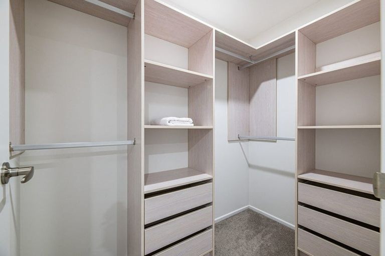 Photo of property in 6/43b Waimumu Road, Massey, Auckland, 0614