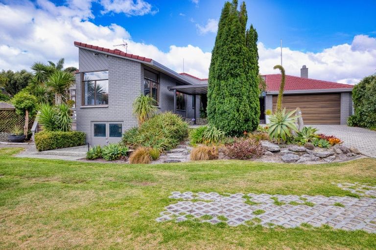 Photo of property in 12 Alamar Crescent, Mangawhai Heads, Mangawhai, 0505