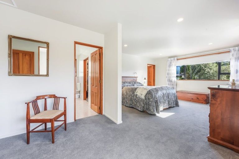 Photo of property in 5 Milton Terrace, Picton, 7220