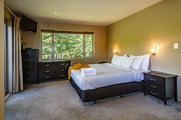 Photo of property in 100 Clyde Street, Ohakune, 4625