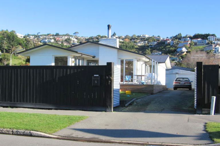 Photo of property in 18 Landsdowne Terrace, Cashmere, Christchurch, 8022