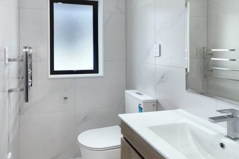 Photo of property in 4 Nicola Place, Mangere, Auckland, 2022