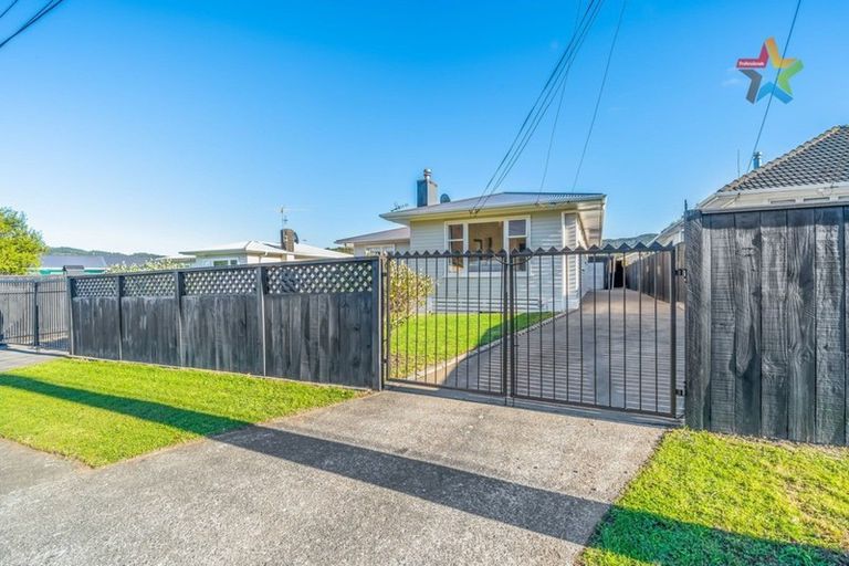 Photo of property in 7 Ruthven Road, Wainuiomata, Lower Hutt, 5014