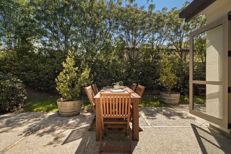 Photo of property in 12 Alexander Place, Arrowtown, 9302