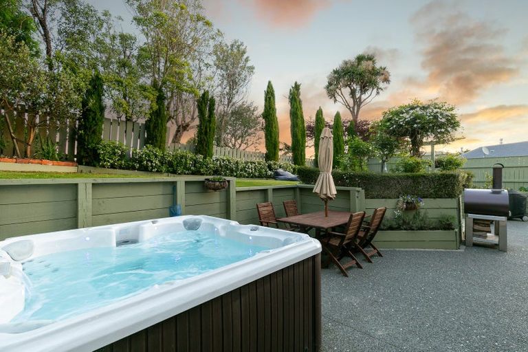 Photo of property in 34 Hatton Street, Karori, Wellington, 6012