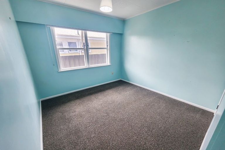 Photo of property in 26 Bristol Street, Tamatea, Napier, 4112