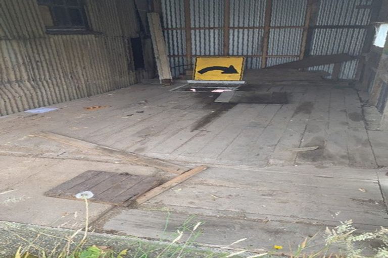 Photo of property in 40 Lee Street, Bluff, 9814