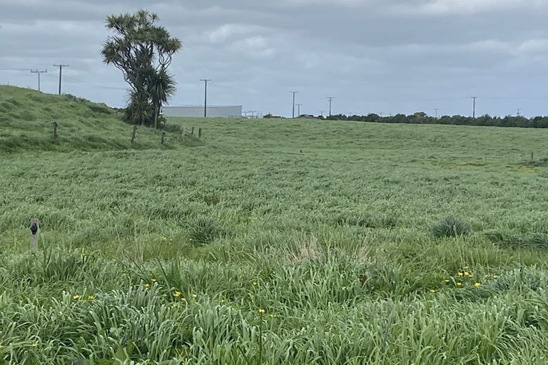 Photo of property in 5 Kakaramea Road, Kakaramea, Patea, 4598