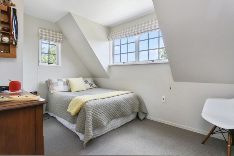 Photo of property in 57 Wordsworth Street, Leamington, Cambridge, 3432