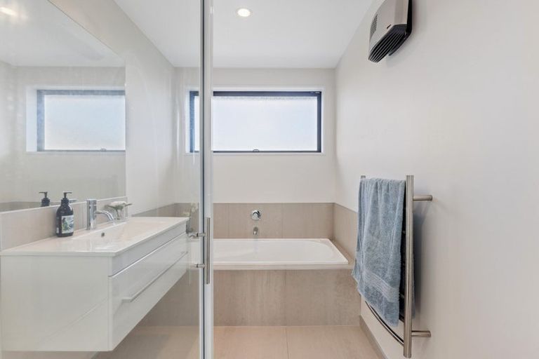 Photo of property in 40b Idris Road, Fendalton, Christchurch, 8052