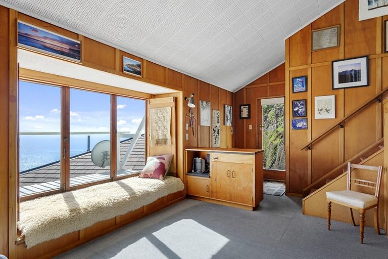 Photo of property in 3 Scarborough Road, Scarborough, Christchurch, 8081