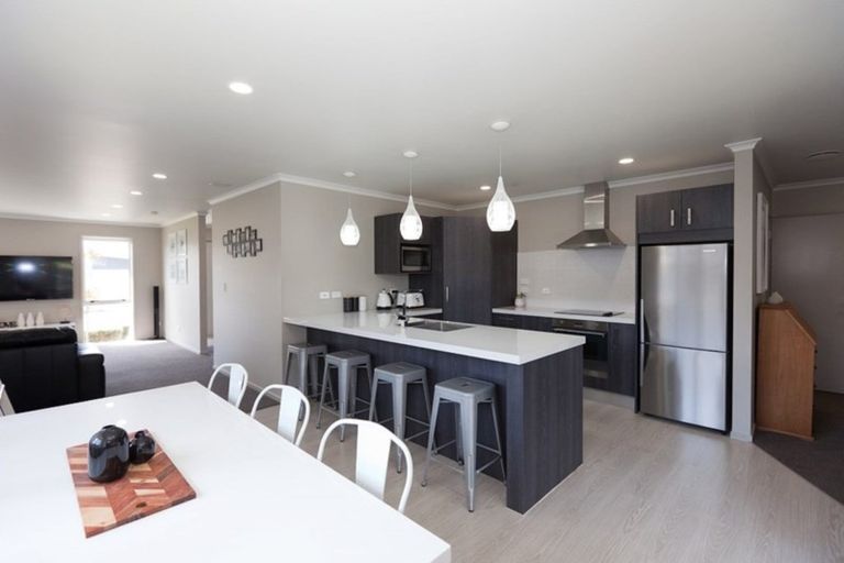 Photo of property in 92 Stirling Drive, Morrinsville, 3300