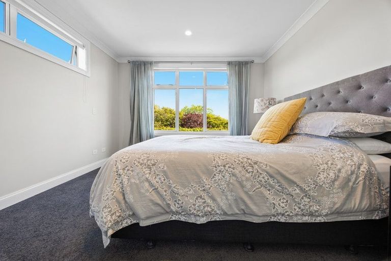 Photo of property in 42 Normans Road, Strowan, Christchurch, 8052