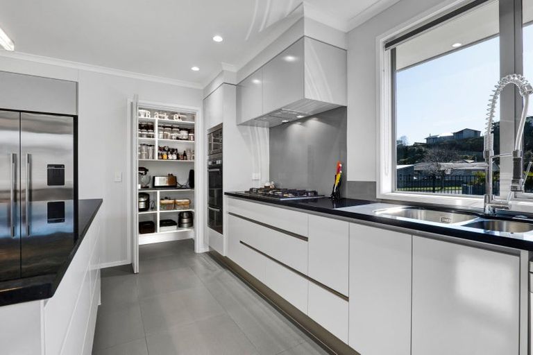 Photo of property in 25 Fernbrook Drive, Hurworth, New Plymouth, 4310