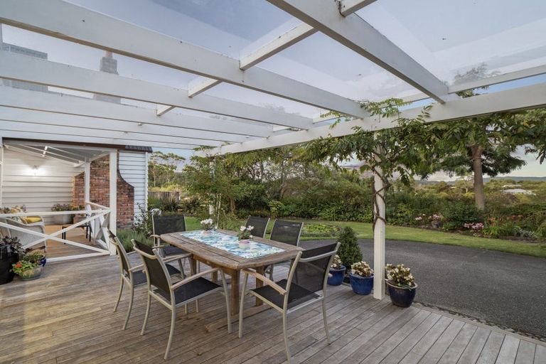 Photo of property in 11 Carol Leon Avenue, Kaukapakapa, 0871