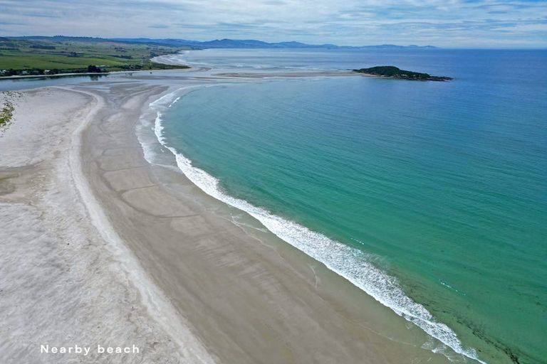 Photo of property in 1 Peace Street, Taieri Beach, Taieri Mouth, 9091