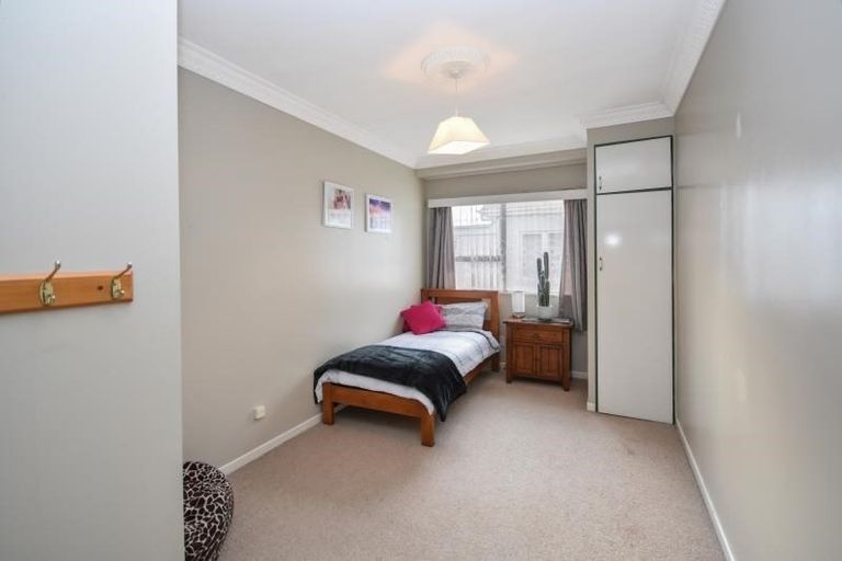 Photo of property in 82 Mornington Road, Kenmure, Dunedin, 9011