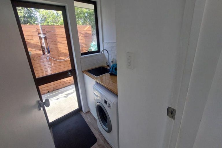 Photo of property in 2/29 Palmers Road, New Brighton, Christchurch, 8083