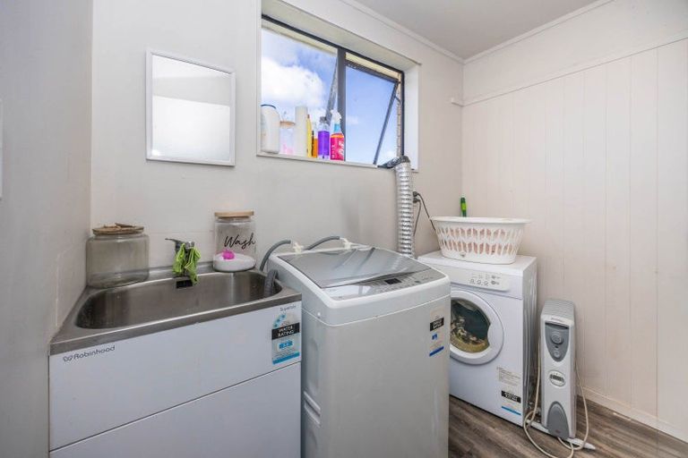 Photo of property in 1 Matai Place, Huntly, 3700