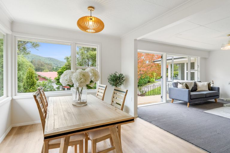 Photo of property in 3 Jason Street, Helensburgh, Dunedin, 9010