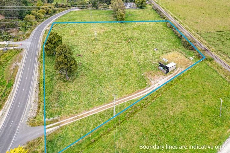 Photo of property in 500 No 3 Line, Okoia, Wanganui, 4582