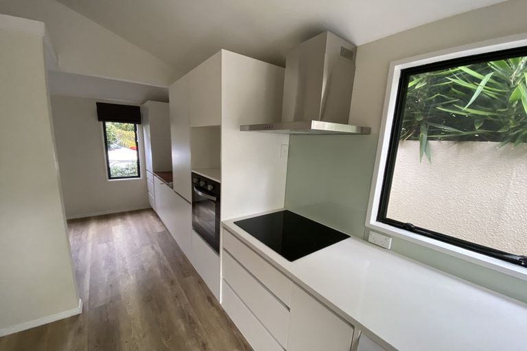 Photo of property in 7 Valley Road, Browns Bay, Auckland, 0630