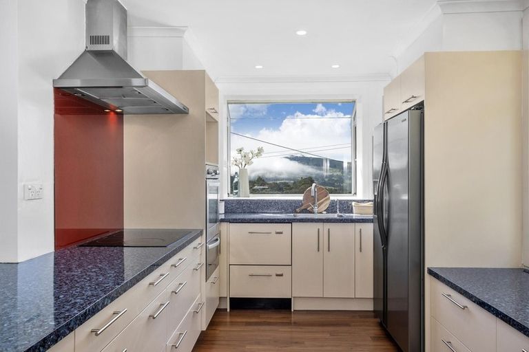 Photo of property in 102 Wakari Road, Helensburgh, Dunedin, 9010