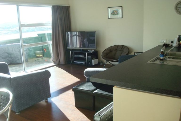 Photo of property in 53a View Road, Henderson, Auckland, 0612