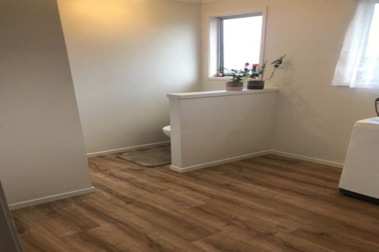 Photo of property in 64 Grace Crescent, Richmond Heights, Taupo, 3330