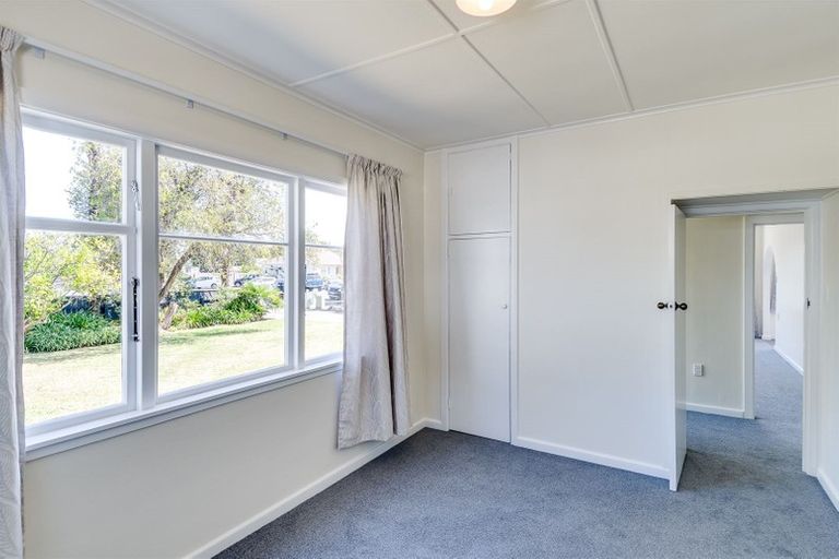 Photo of property in 3 White Street, Taradale, Napier, 4112