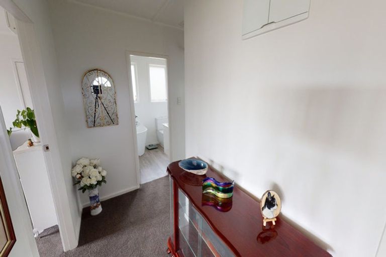 Photo of property in 29 Stephen Street, Johnsonville, Wellington, 6037