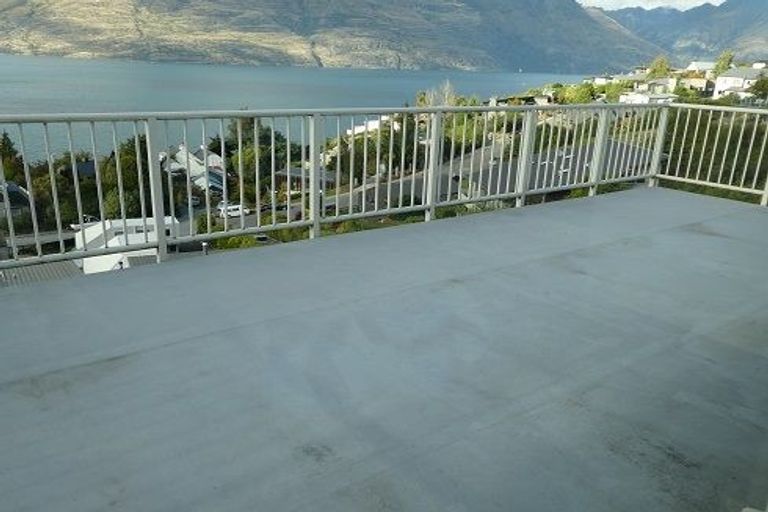 Photo of property in 3b Strawberry Lane, Fernhill, Queenstown, 9300