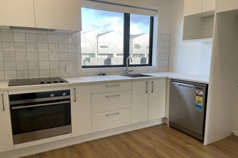 Photo of property in 14/28 Westgate Drive, Westgate, Auckland, 0614