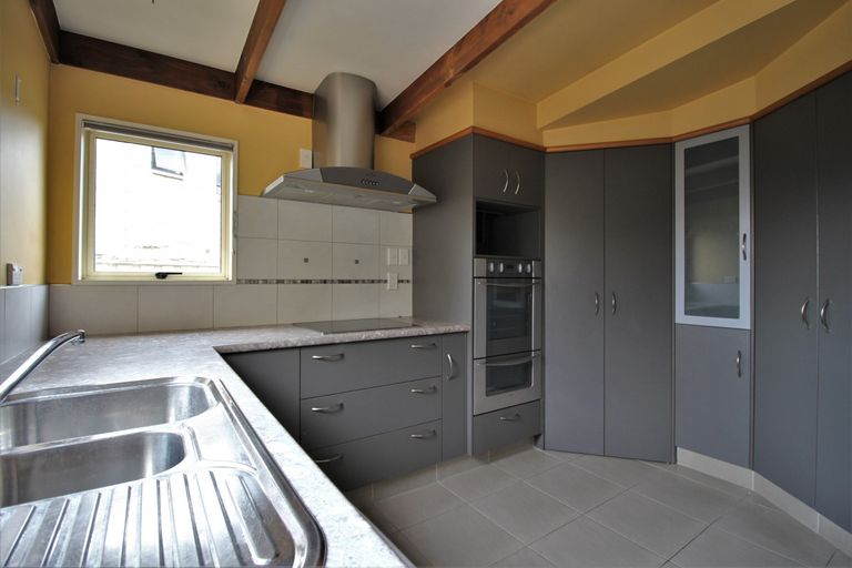 Photo of property in 2 Orchard Drive, Alexandra, 9320