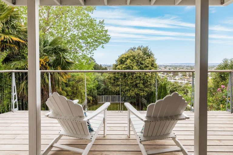 Photo of property in 33 Simla Terrace, Hospital Hill, Napier, 4110