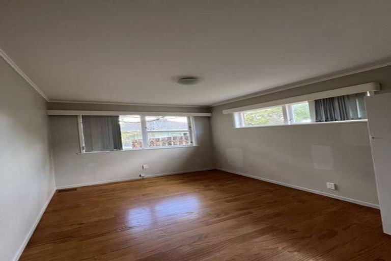 Photo of property in 10 Wordsworth Road, Manurewa, Auckland, 2102