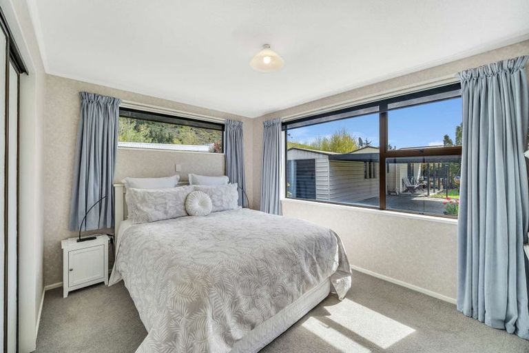 Photo of property in 7 Benmore Place, Omarama, 9412