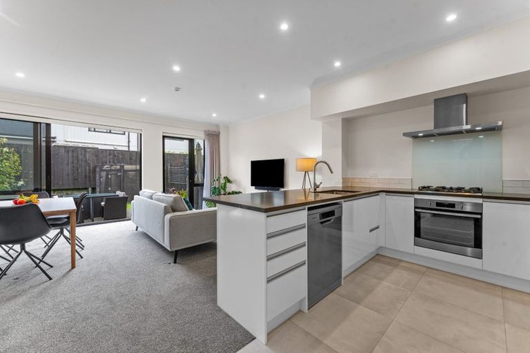 Photo of property in 39 Walter Merton Road, Hobsonville, Auckland, 0616