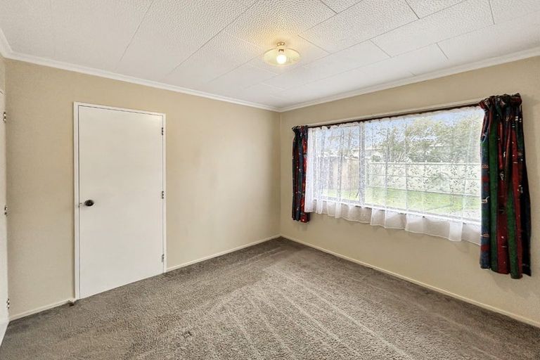 Photo of property in 81 Herbert Avenue, Cloverlea, Palmerston North, 4412